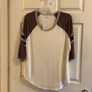 Maurice’s casual top- Size 2